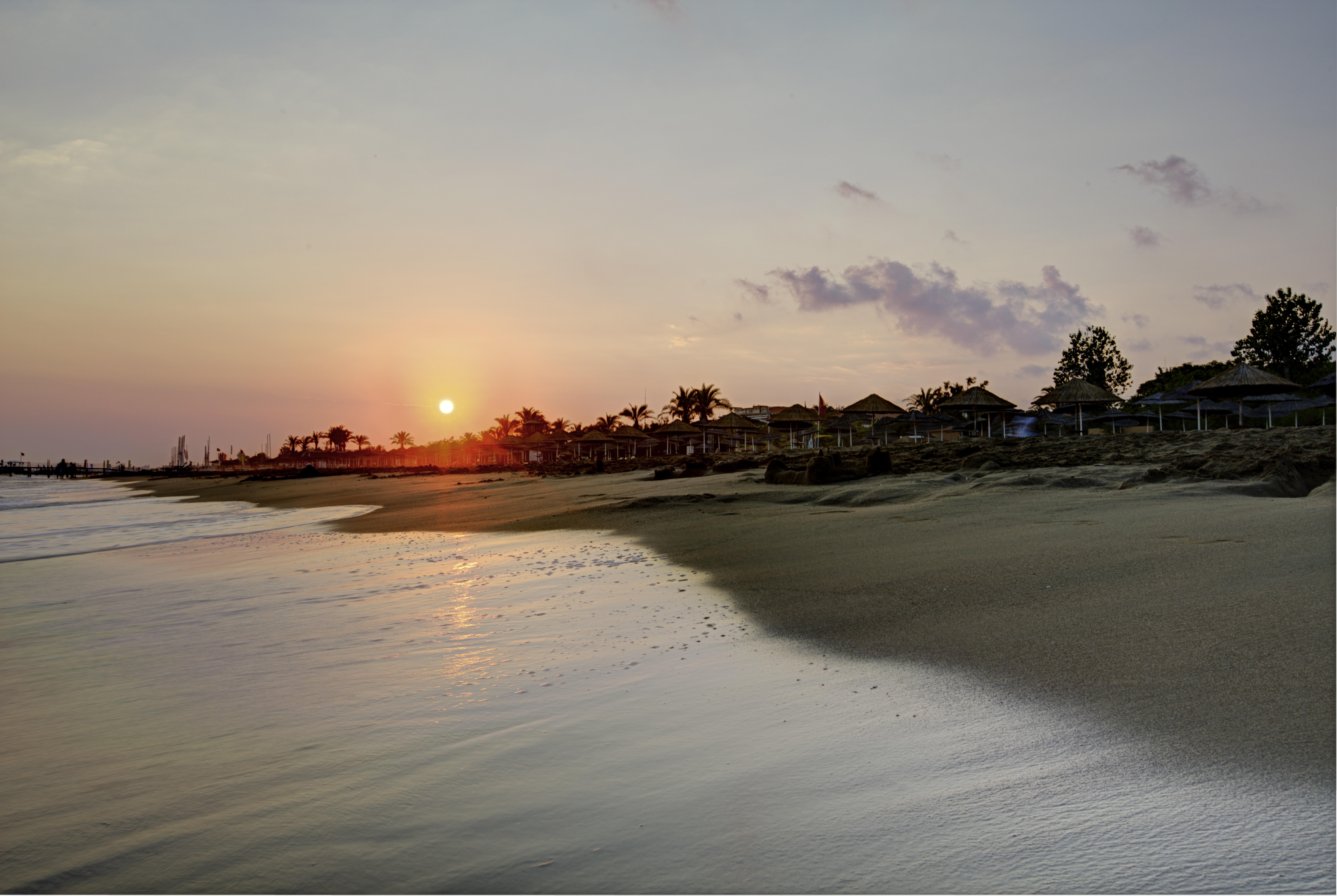 Asteria Family Resort Belek Antalya Exterior foto Sunset at the beach