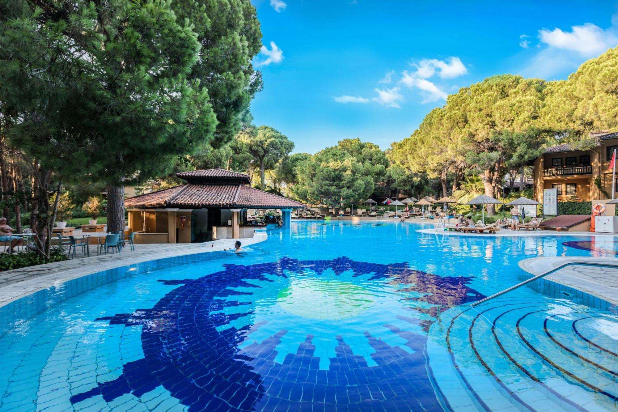 Asteria Family Resort Belek Antalya Exterior foto Pool at the hotel