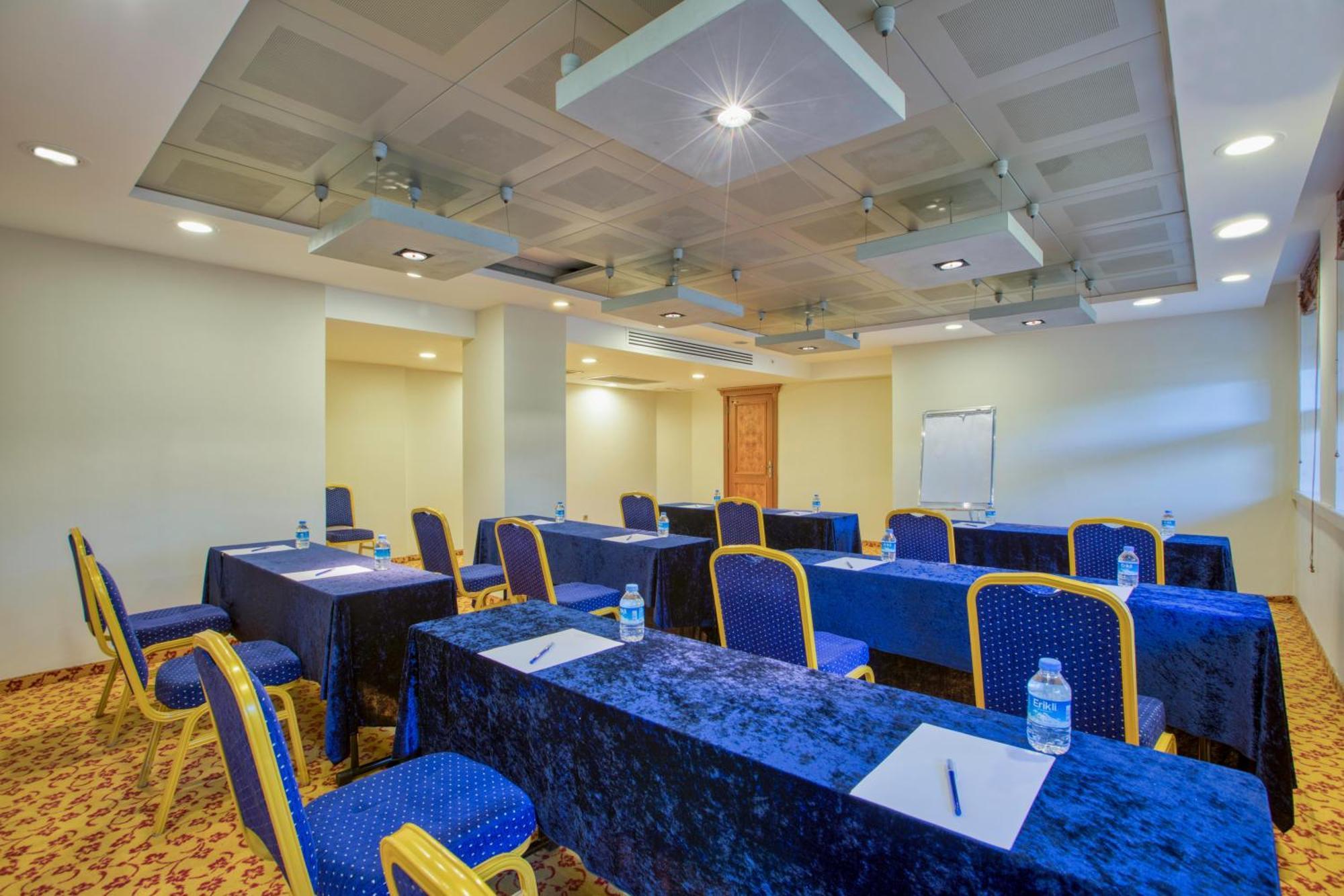 Asteria Family Resort Belek Antalya Exterior foto Meeting room